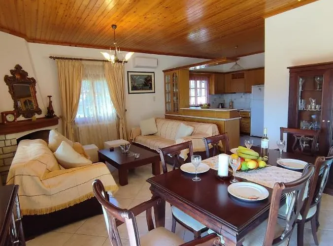 Evelina House *