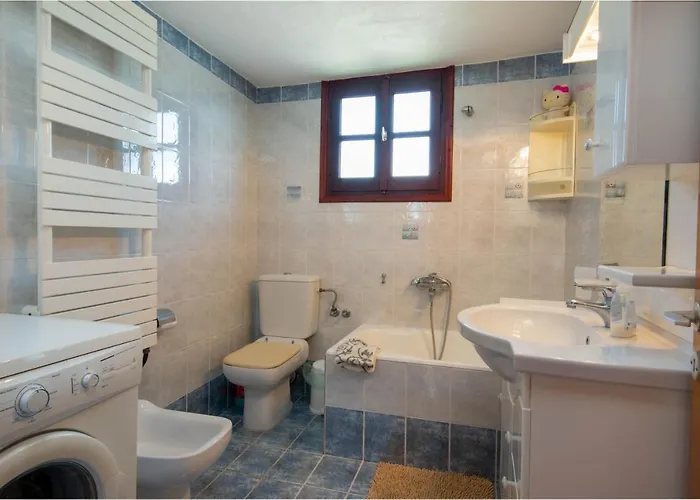 Evelina House * Fountana